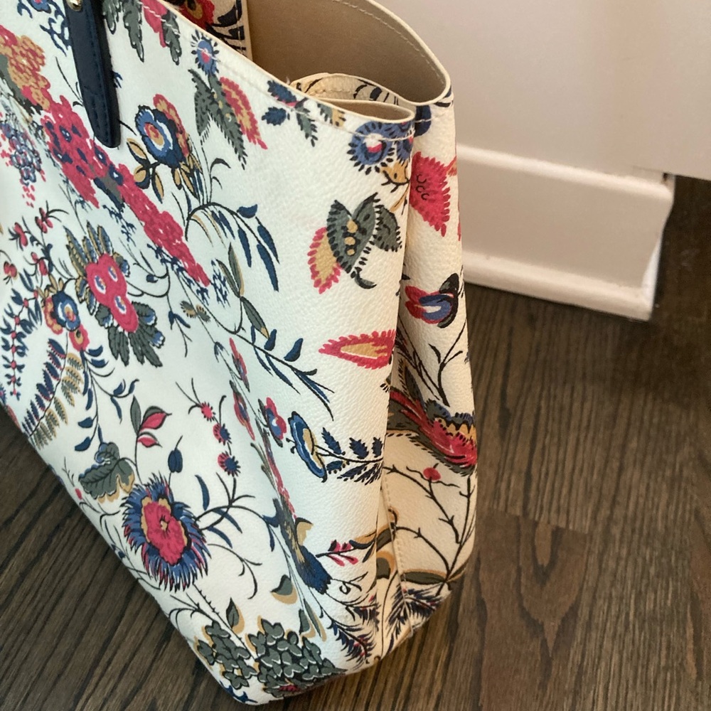 Tory Burch Floral Shoulder Bag - Cream and Multicolor - Picture 5 of 6